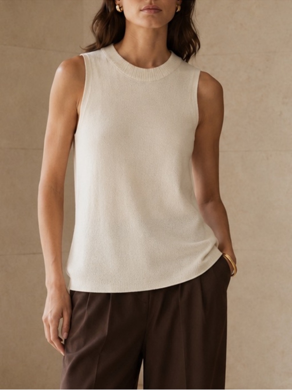 Vince creamy white rib trim crew neck shell sleeveless silk tank top large